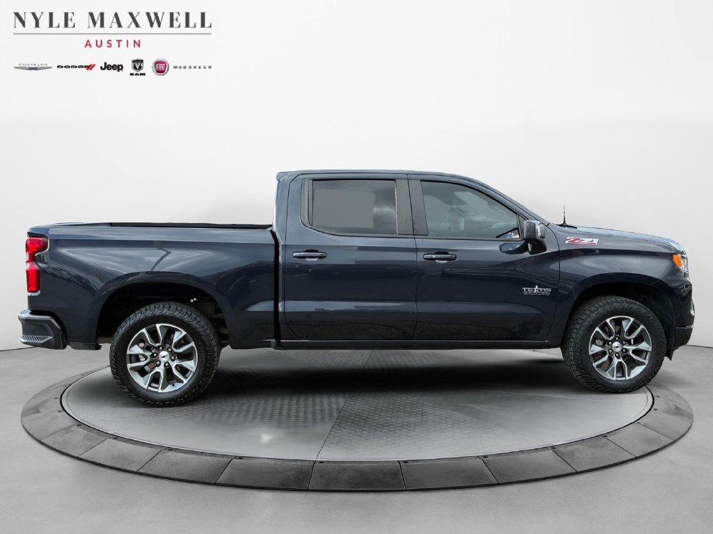 Used 2023 Chevrolet Silverado 1500 RST w/ Texas Edition Plus AWD/4WD image 17