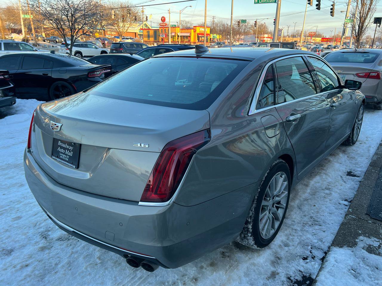 Used 2017 Cadillac CT6 Luxury AWD/4WD image 7