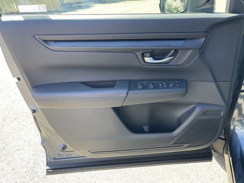 Used 2023 Honda CR-V Sport image 22