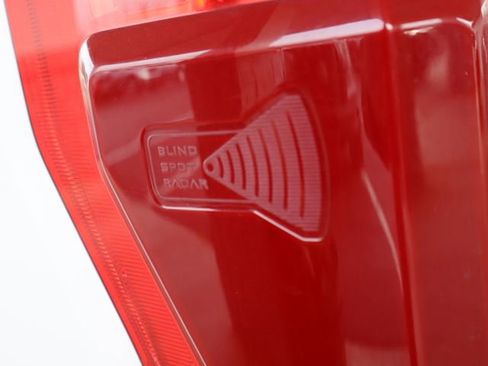 Used 2019 Ford F250 Platinum w/ Platinum Ultimate Package image 14