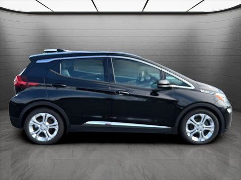 Used 2020 Chevrolet Bolt LT image 6