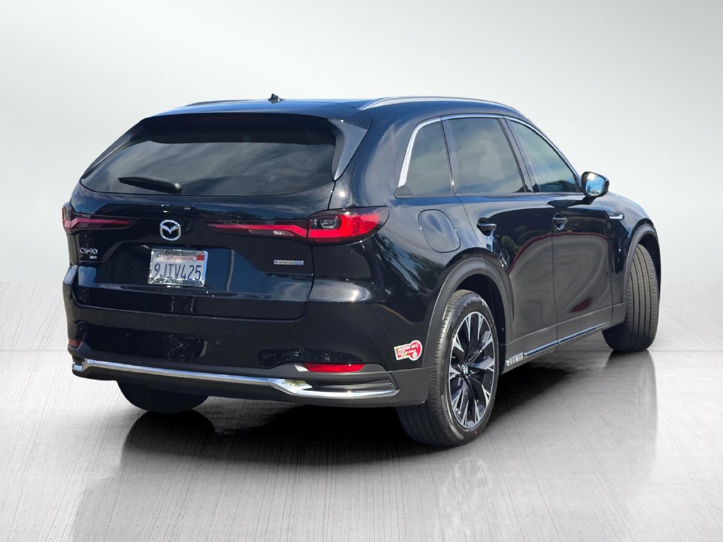 Certified 2024 MAZDA CX-90 Plug-In Hybrid w/ Premium Plus AWD/4WD image 4