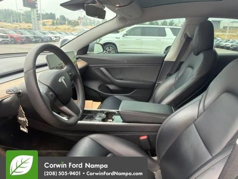 Used 2020 Tesla Model 3 Long Range AWD/4WD image 8