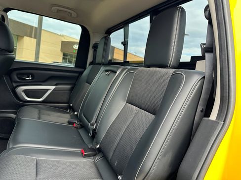 Used 2017 Nissan Titan PRO-4X image 26