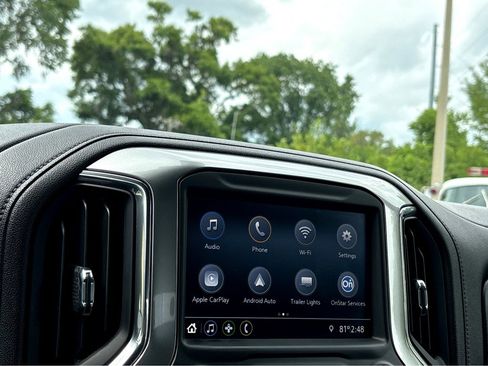 Used 2022 Chevrolet Silverado 1500 RST AWD/4WD image 6
