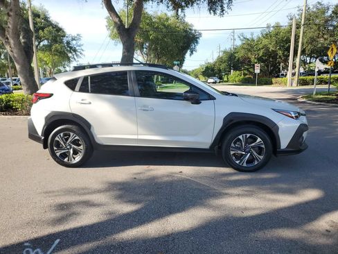 Used 2024 Subaru Crosstrek 2.0i Premium AWD/4WD image 6