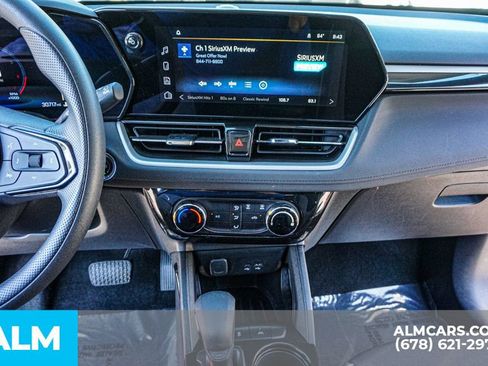 Used 2025 Chevrolet TrailBlazer LT FWD image 37