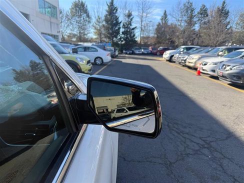 Used 2019 Chevrolet Suburban LT image 63