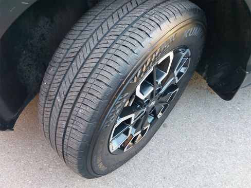 Used 2023 Hyundai Santa Cruz SEL image 20