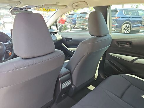 Used 2023 Toyota Corolla LE FWD image 11