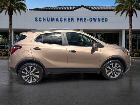 Certified 2019 Buick Encore Essence w/ Safety Package II FWD image 8