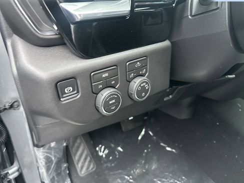 New 2026 Chevrolet Silverado 1500 LT image 9
