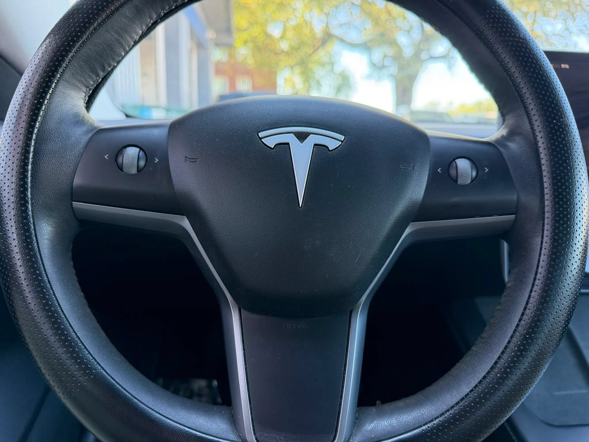Used 2022 Tesla Model 3 Long Range AWD/4WD image 14