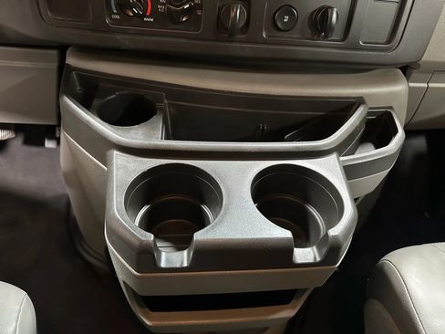 Used 2013 Ford E-150 and Econoline 150 w/ PWR Group image 44