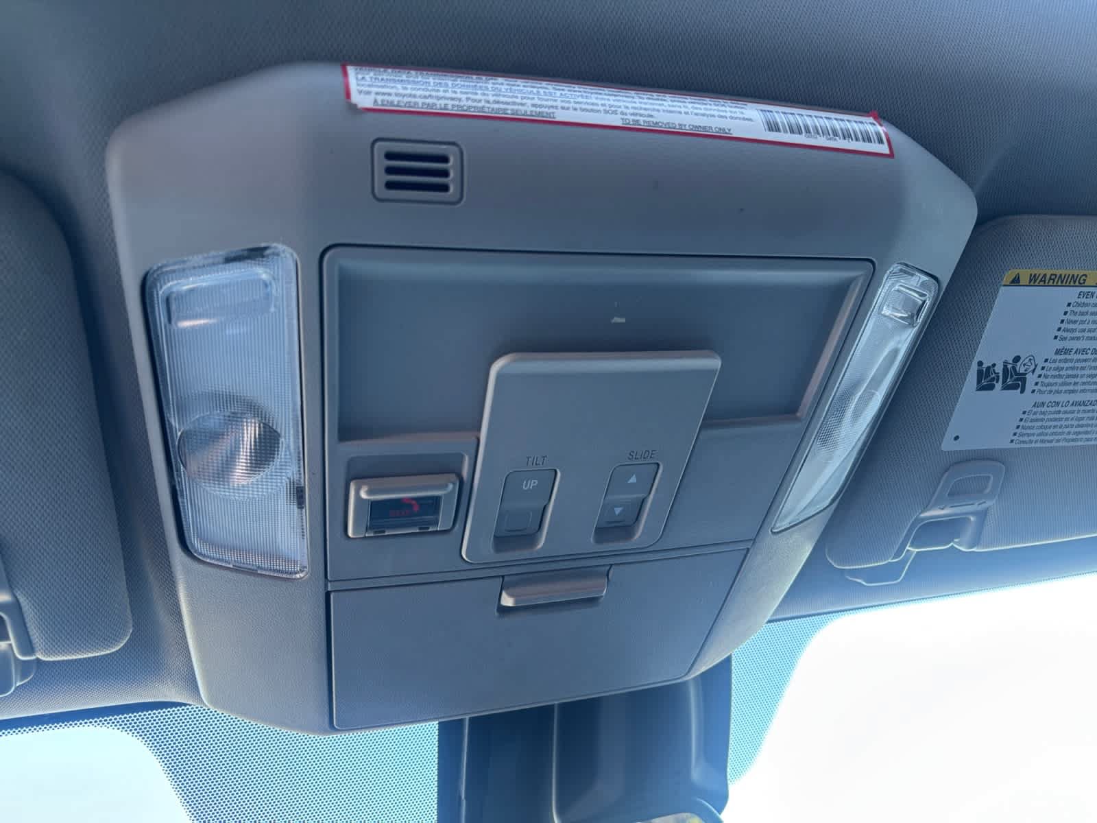 Used 2020 Toyota Tundra 4x4 CrewMax image 27