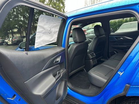 Used 2026 Chevrolet Equinox EV LT w/ Convenience Package II image 16