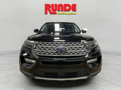 Used 2023 Ford Explorer Limited w/ Equipment Group 301A AWD/4WD image 8