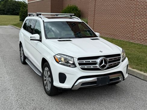 Used 2017 Mercedes-Benz GLS 450 4MATIC image 19