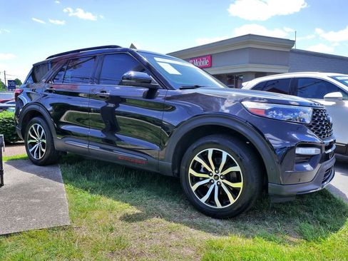 Used 2020 Ford Explorer ST w/ Premium Technology Package AWD/4WD image 7
