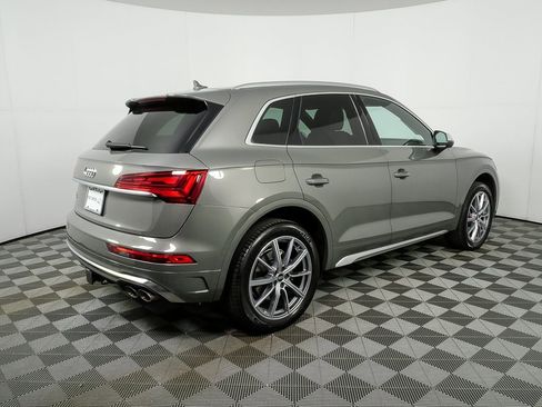 Used 2023 Audi SQ5 Premium Plus image 3