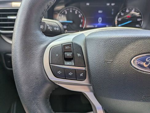 Used 2023 Ford Explorer XLT w/ Equipment Group 202A image 17