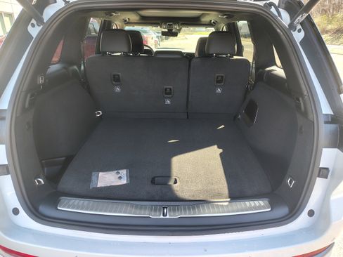 New 2026 Jeep Grand Cherokee Summit AWD/4WD image 11