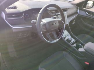 New 2025 Jeep Grand Cherokee L Altitude video 2