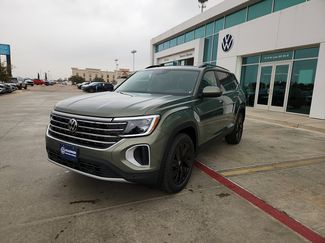 New 2026 Volkswagen Atlas SE FWD video 3