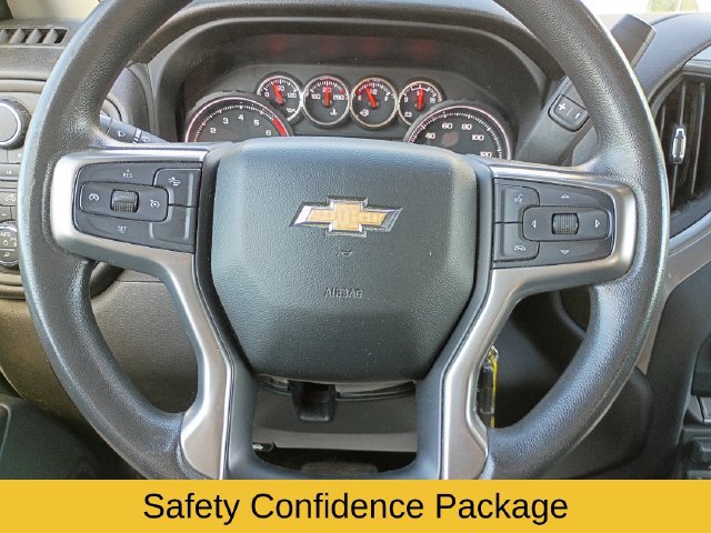Used 2023 Chevrolet Silverado 2500 Custom w/ Gooseneck/5TH Wheel Package AWD/4WD image 13