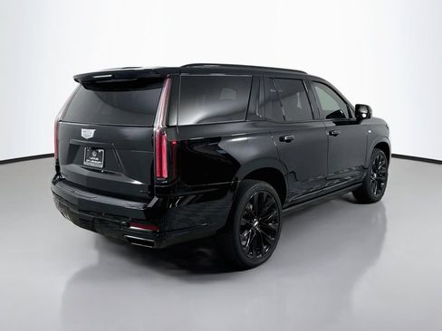 Used 2025 Cadillac Escalade Sport Platinum w/ LPO, ONYX Package AWD/4WD image 5