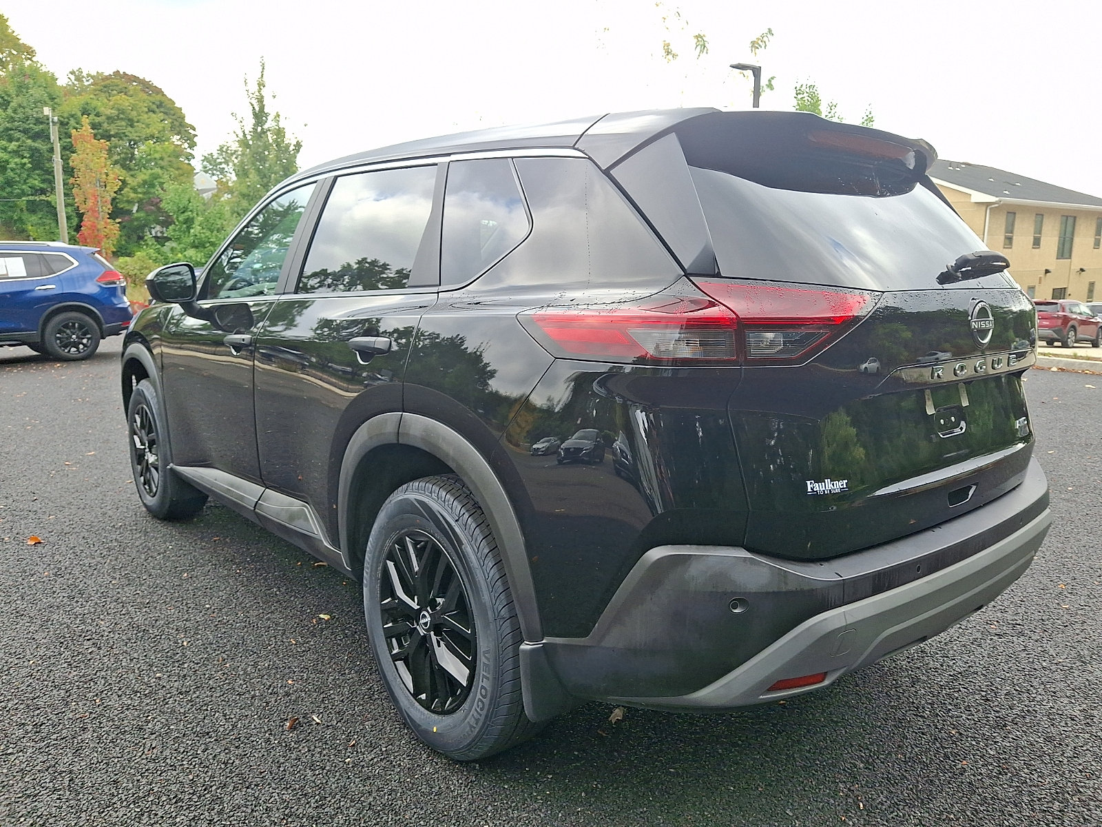 Certified 2023 Nissan Rogue S AWD/4WD image 4