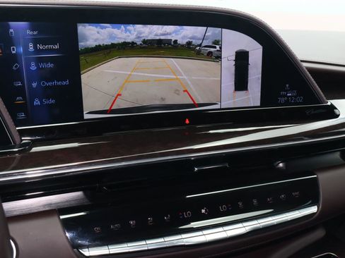 Certified 2024 Cadillac Escalade Sport Platinum AWD/4WD image 39