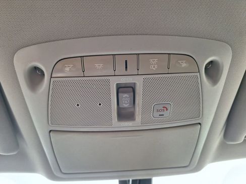 Used 2017 Nissan Maxima Platinum image 18