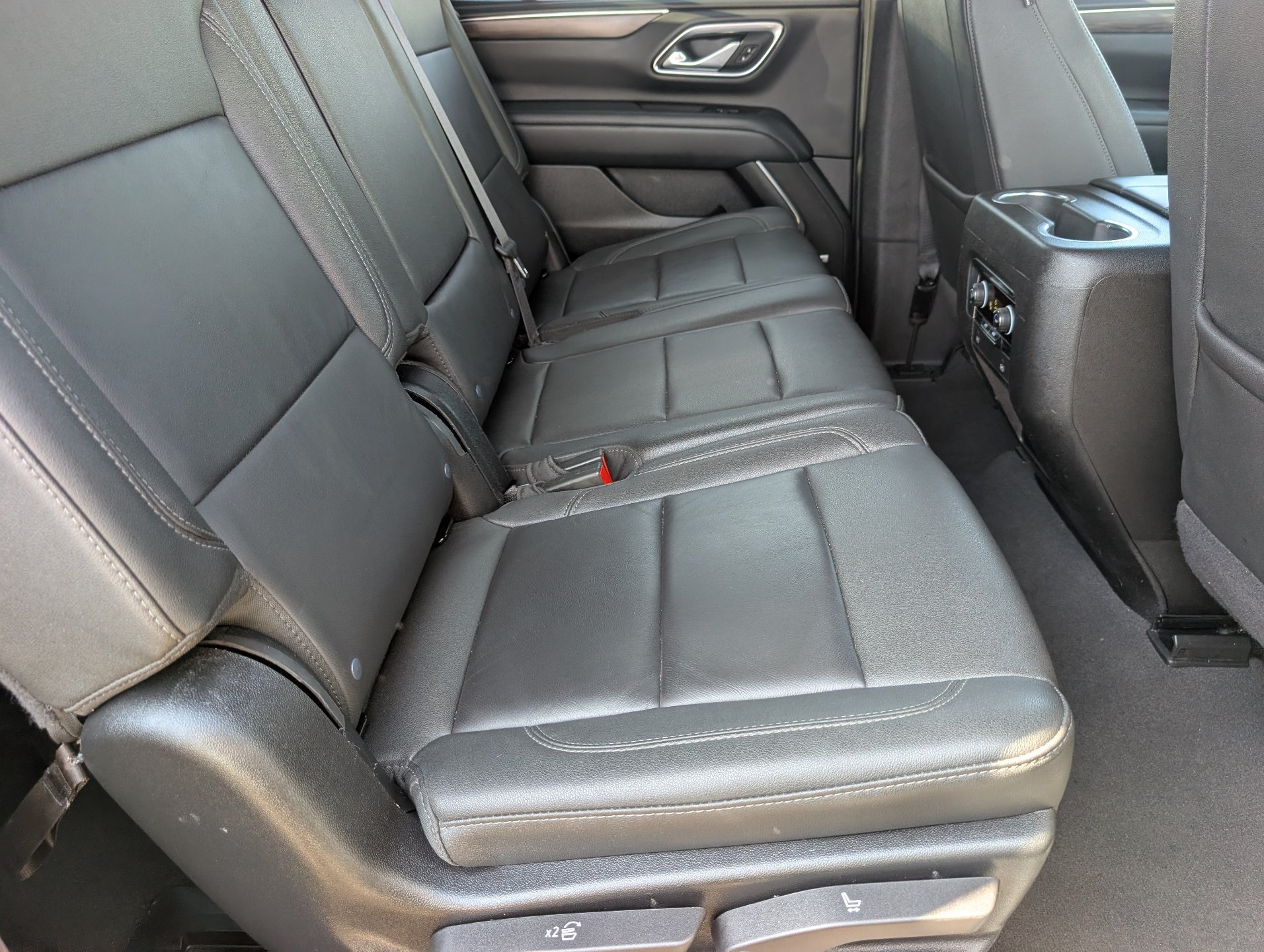 Certified 2024 Chevrolet Tahoe LT AWD/4WD image 13