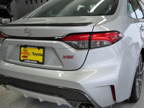 Certified 2021 Toyota Corolla XSE image 18