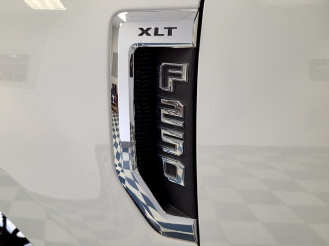 Used 2019 Ford F250 XLT AWD/4WD image 11