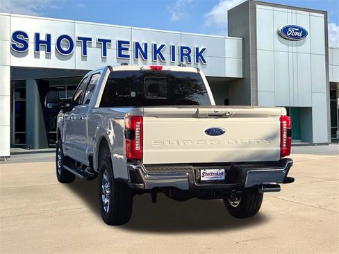 New 2026 Ford F250 Lariat w/ Chrome Package image 6