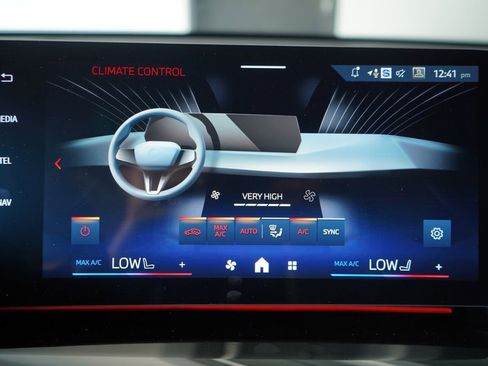 New 2026 BMW X1 xDrive28i w/ M Sport Package image 17