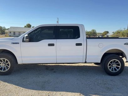 Used 2015 Ford F150 XLT w/ Trailer Tow Package