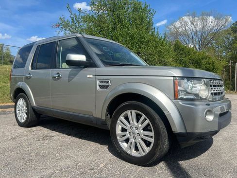 Used 2010 Land Rover LR4 HSE LUX AWD/4WD image 2