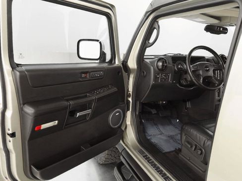 Used 2006 HUMMER H2 image 20