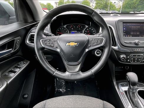 Used 2024 Chevrolet Equinox LT AWD/4WD image 5
