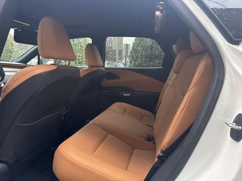 Used 2025 Lexus RX 350 Premium image 12