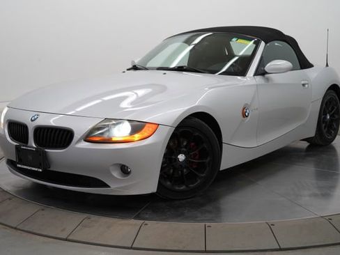 Used 2003 BMW Z4 2.5i image 1