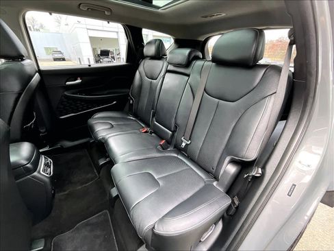 Used 2022 Hyundai Santa Fe Limited image 15