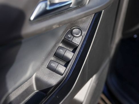 Used 2025 Chevrolet Equinox LT w/ Safety and Technology Package image 20