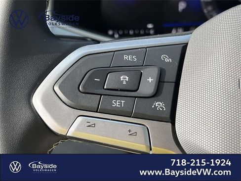 New 2026 Volkswagen Taos SE image 21