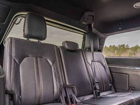 Certified 2023 Ford Expedition Platinum image 22