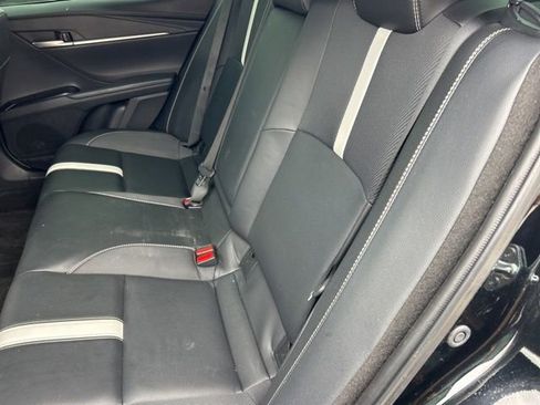Used 2025 Toyota Camry SE w/ Convenience Package FWD image 9