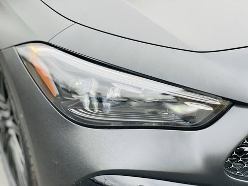 Used 2024 Mercedes-Benz CLE 450 4MATIC Cabriolet image 3